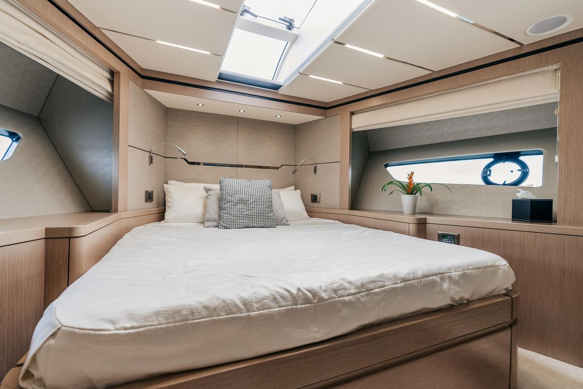 2018 Sunseeker 68 