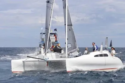 2016 Custom Firefly 850