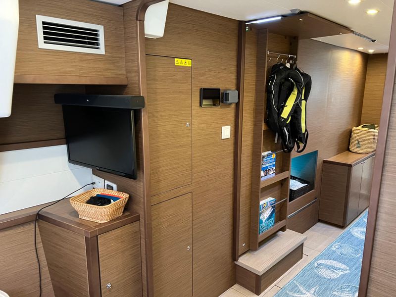 2019 Lagoon 450 F
