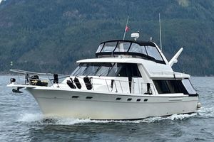 Bayliner 4788 Pilothouse