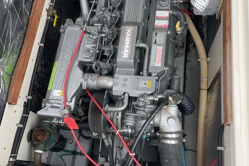 Dulce Yacht Photos Pics Engine compartment of a 2003 Dyer 29 Soft Top with Yanmar engine.