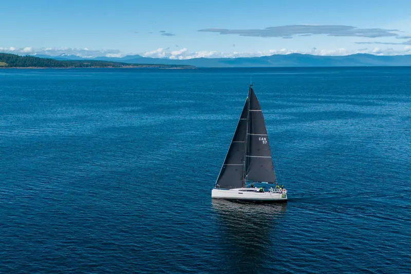 "mah Na Mah Na" Yacht Photos Pics 