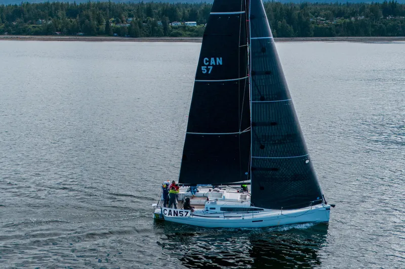 "mah Na Mah Na" Yacht Photos Pics 