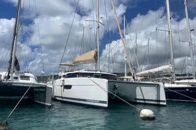 2019 Fountaine Pajot Saona 47