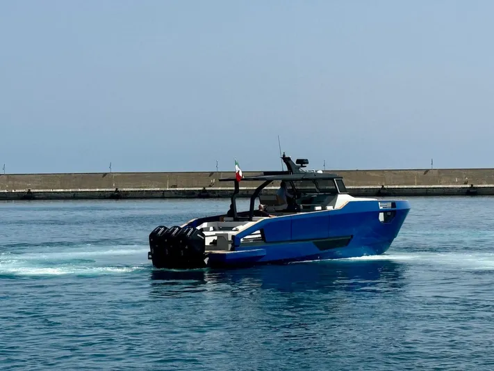  Yacht Photos Pics Aicon Audace 50 yacht, 2025 model, cruising in a harbor.