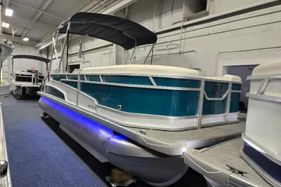 Princecraft Vectra 23 RL