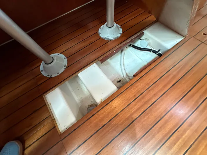 Knot Inspired Yacht Photos Pics 