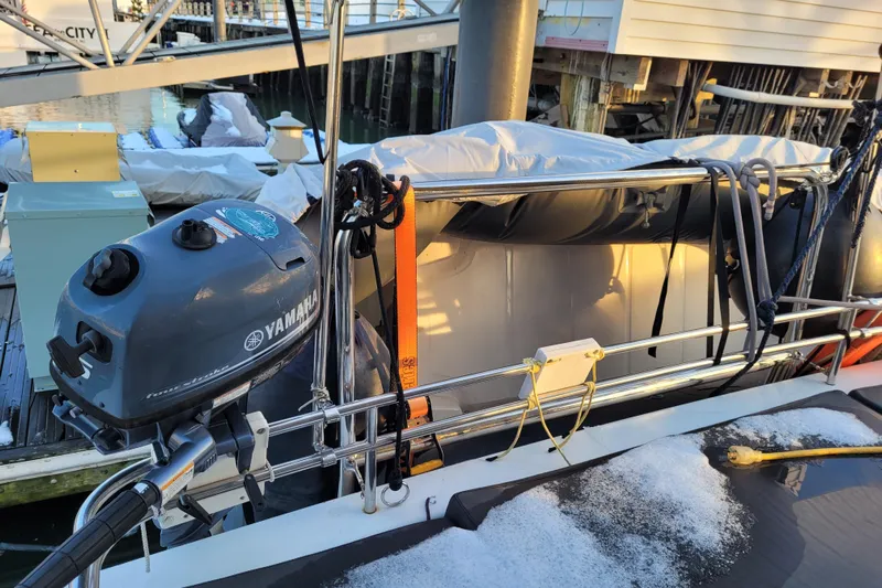  Yacht Photos Pics 2019 Bali 4.3 yacht with Yamaha outboard motor at marina dock.