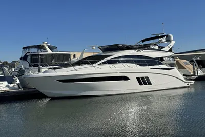 Sea Ray 510 Fly