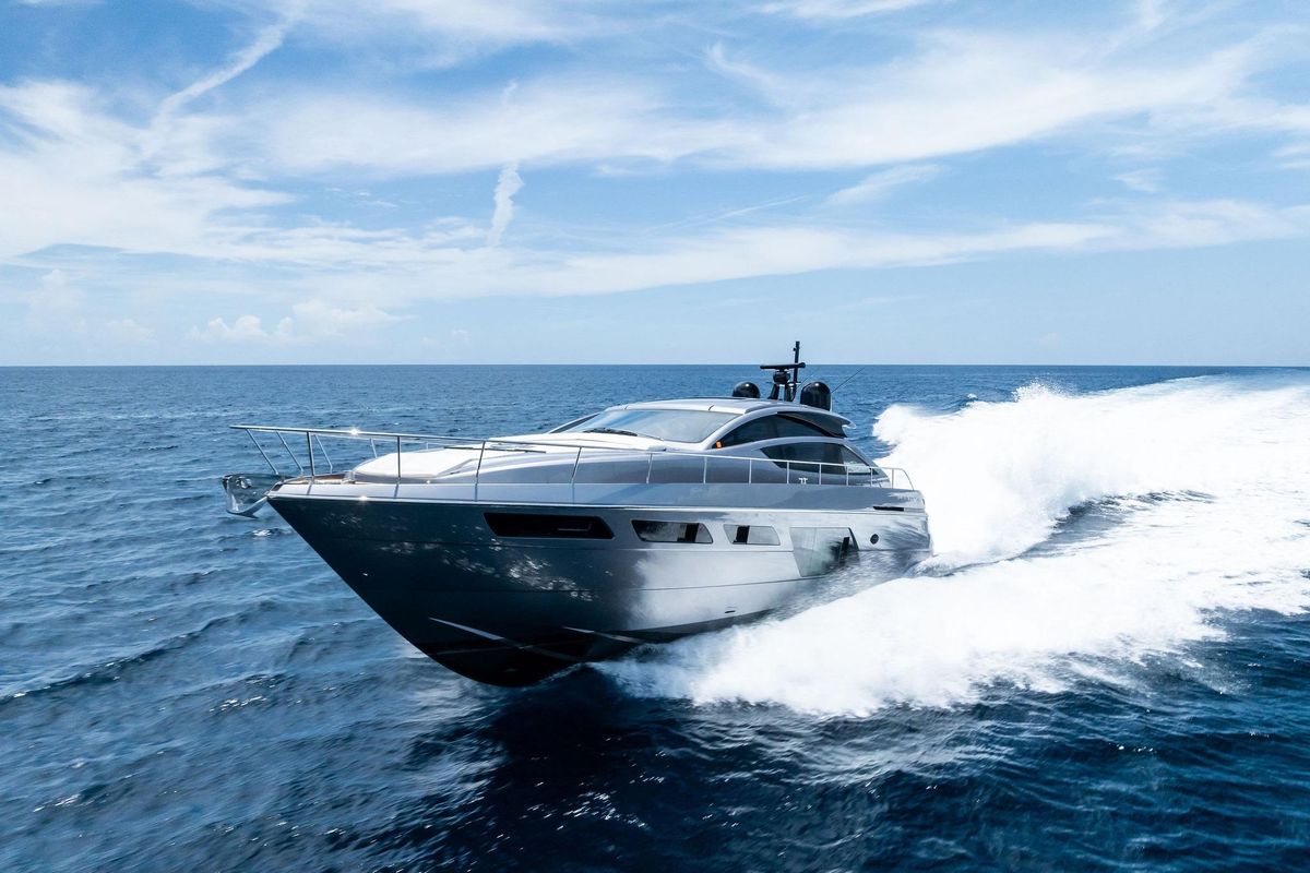 2024 Pershing 62 