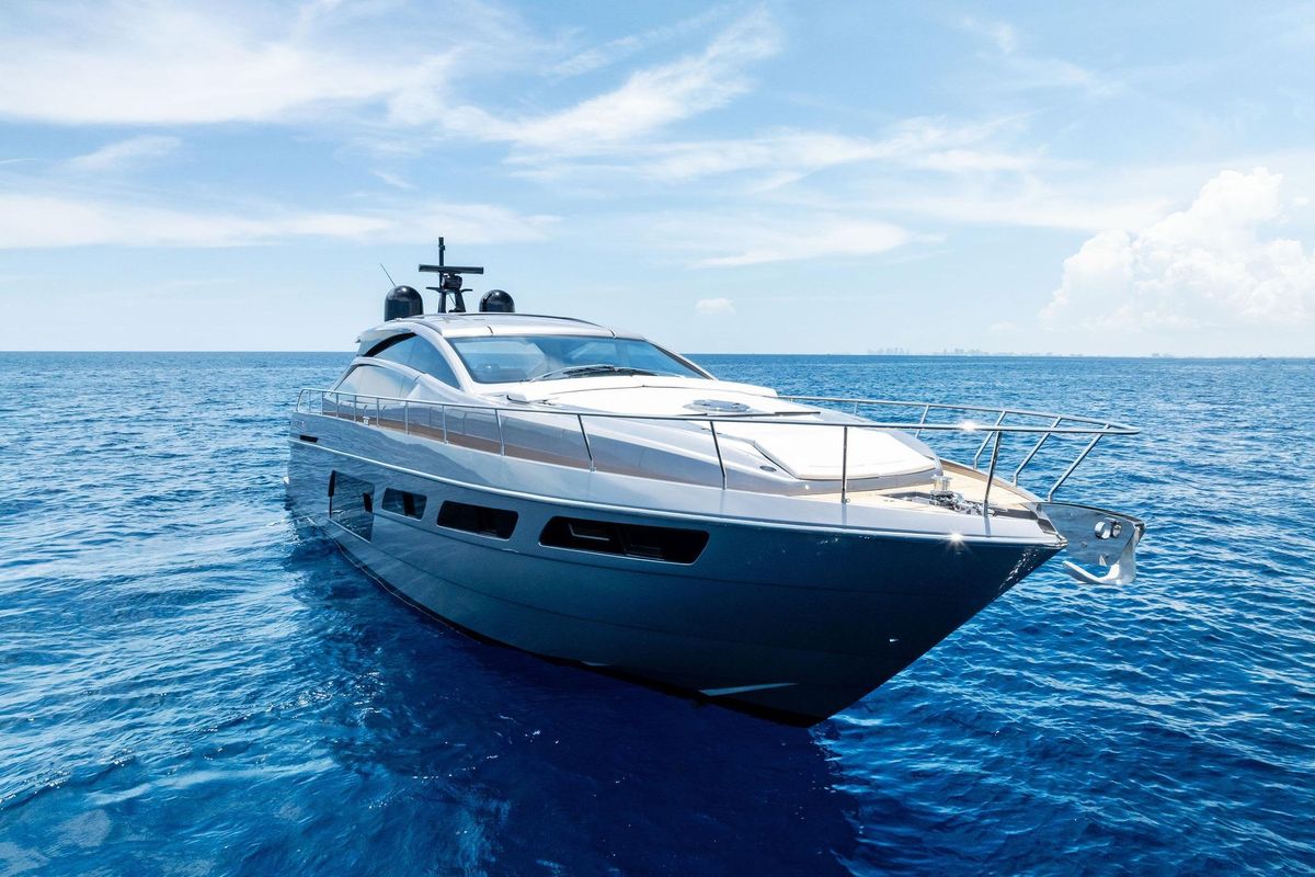 2024 Pershing 62 