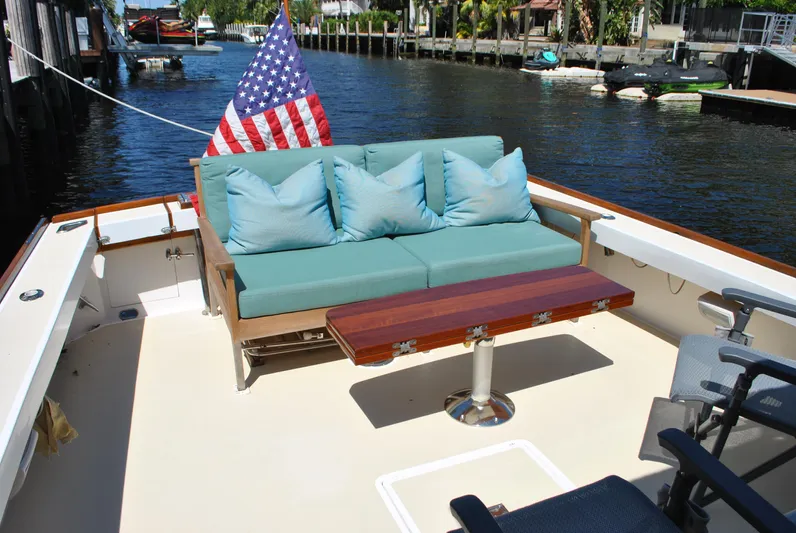 Octavia Yacht Photos Pics Cockpit