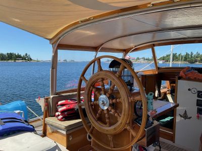 Yacht