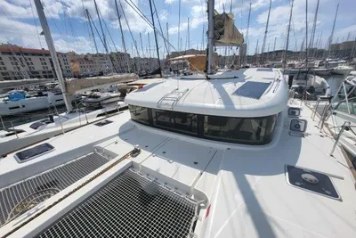 Lagoon 40
