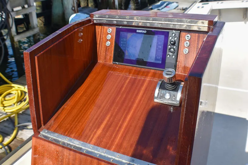 Stella Rose Yacht Photos Pics 2021 Mussel Ridge downeast boat dashboard with Simrad navigation system.