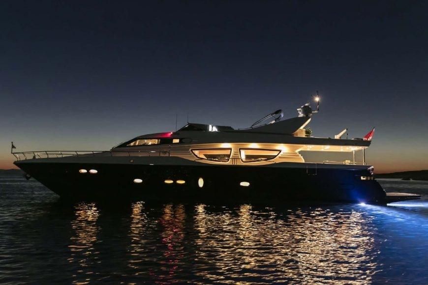 2009 Posillipo 88 