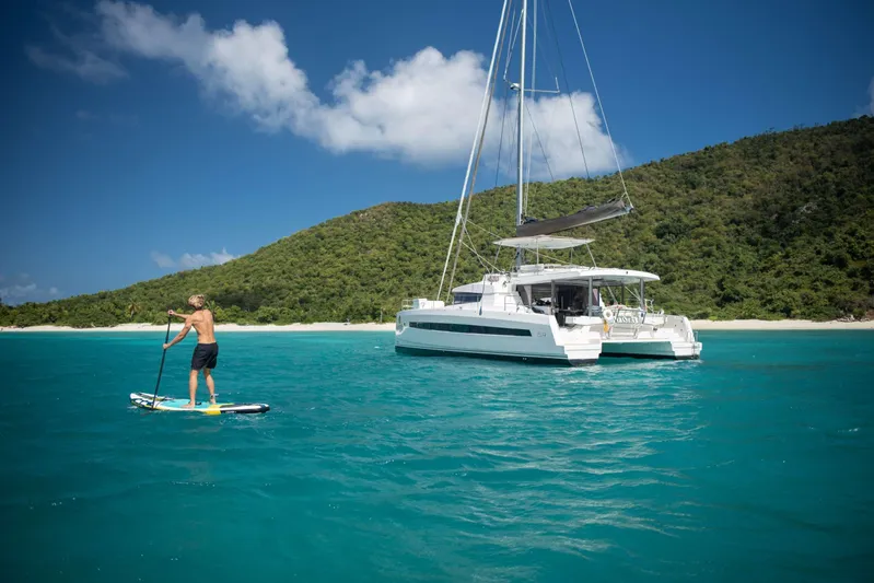 Ad Astra Yacht Photos Pics 