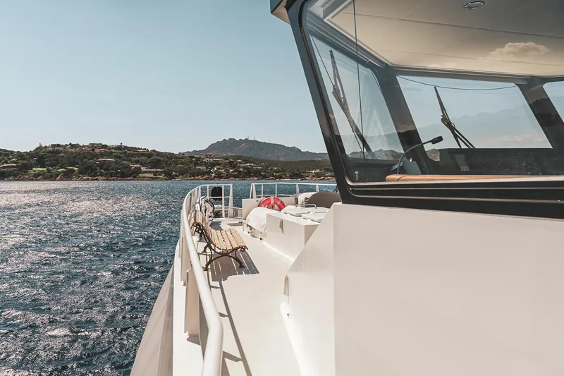 Bad Company Support Yacht Photos Pics Damen YS 4508 yacht from 2019 on open sea.