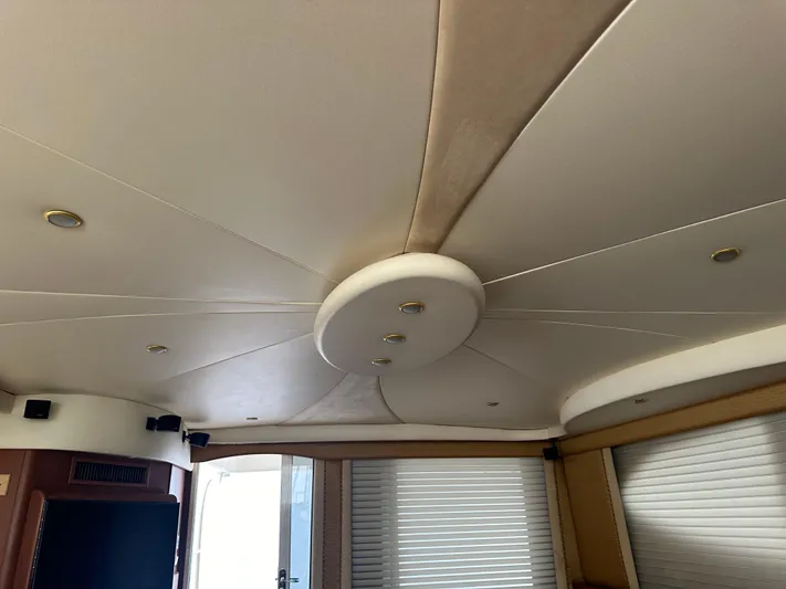  Yacht Photos Pics Interior ceiling of 2006 Silverton 48 Convertible yacht with modern lighting.