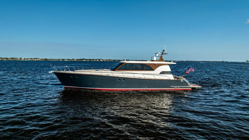 Aragosta Yacht Photos Pics 