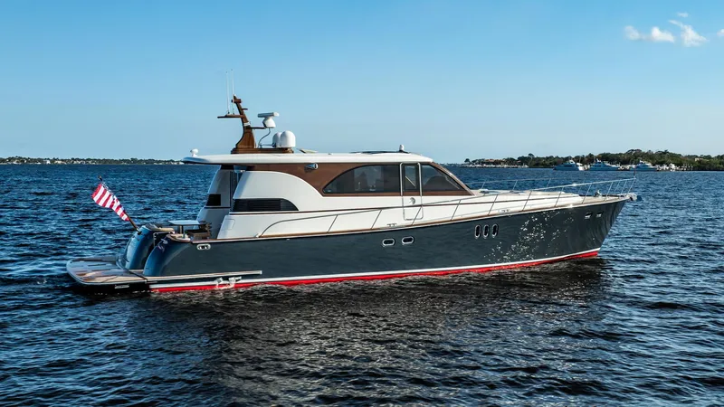 Aragosta Yacht Photos Pics 