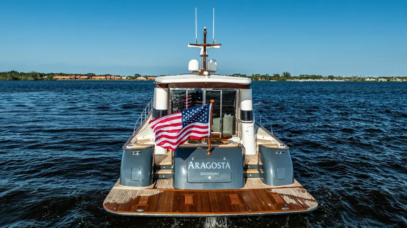 Aragosta Yacht Photos Pics 