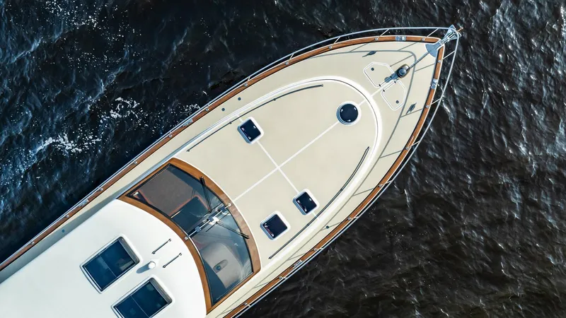 Aragosta Yacht Photos Pics 