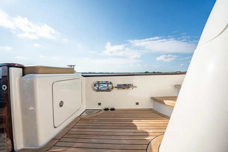 Aragosta Yacht Photos Pics 