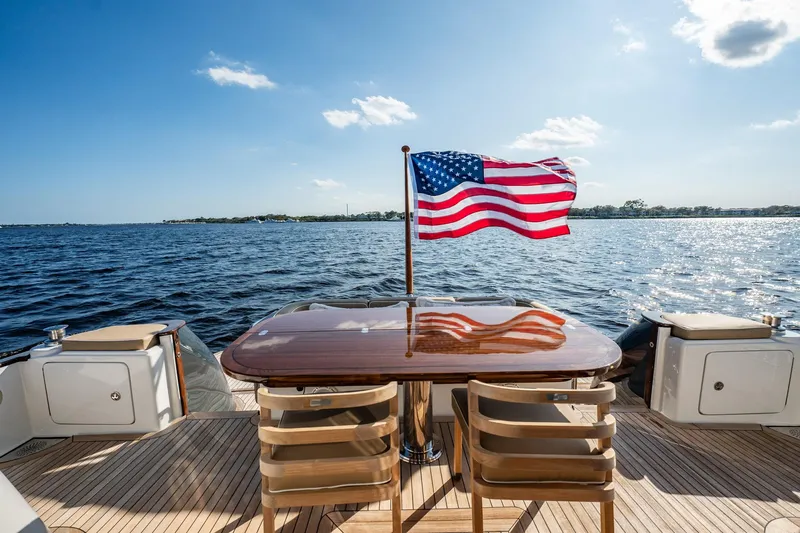 Aragosta Yacht Photos Pics 