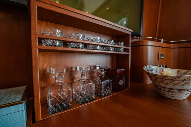 Aragosta Yacht Photos Pics 