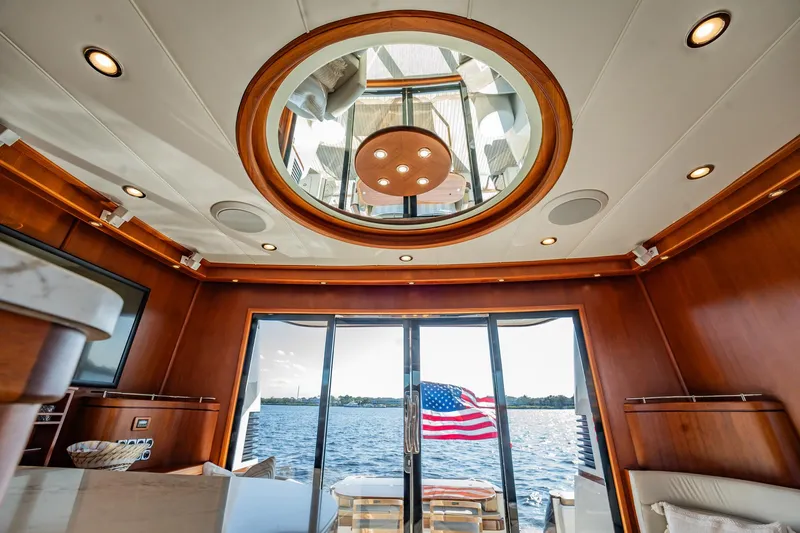 Aragosta Yacht Photos Pics 