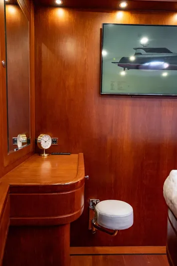 Aragosta Yacht Photos Pics 