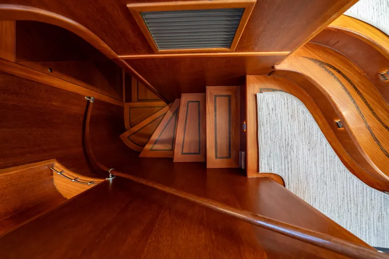 Aragosta Yacht Photos Pics 