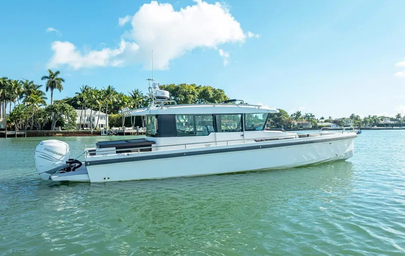 Carlotta Yacht Photos Pics 