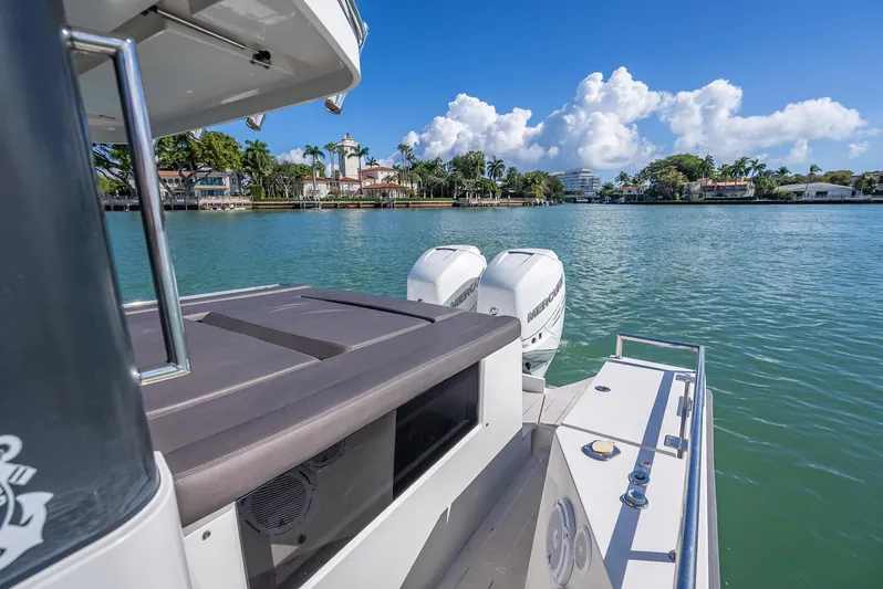 Carlotta Yacht Photos Pics 