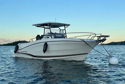 2022 Jeanneau Cap Camarat 9.0 CC
