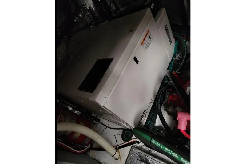  Yacht Photos Pics Engine compartment of 2007 Four Winns 278 Vista boat with Kohler power system.