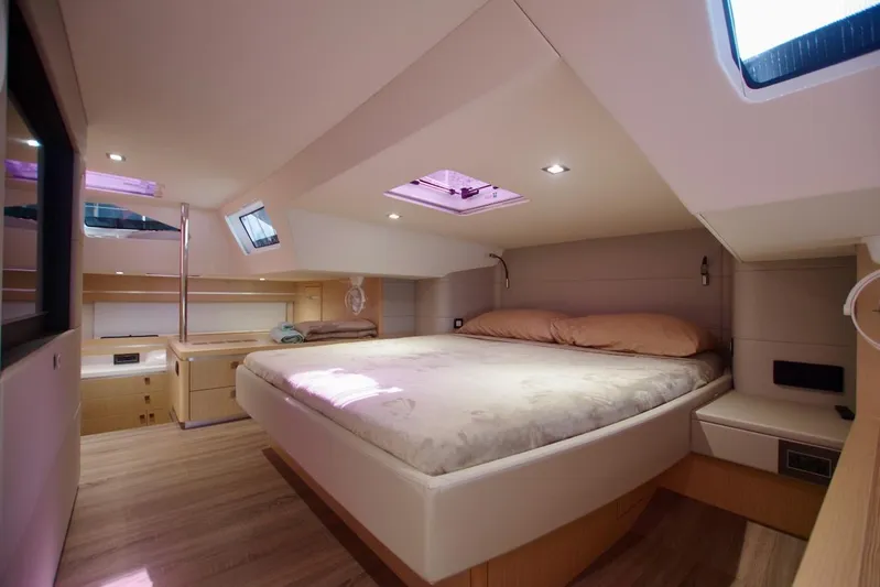 Emmanuel Yacht Photos Pics 2023 Privilege Signature 510