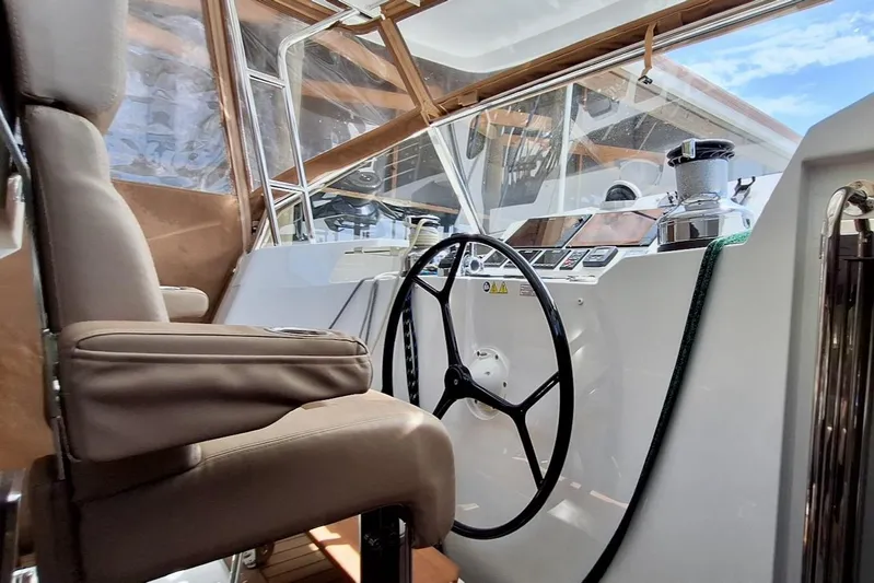 Emmanuel Yacht Photos Pics 2023 Privilege Signature 510