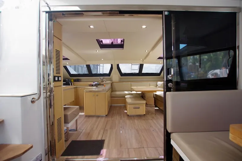 Emmanuel Yacht Photos Pics 2023 Privilege Signature 510