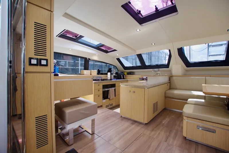 Emmanuel Yacht Photos Pics 2023 Privilege Signature 510