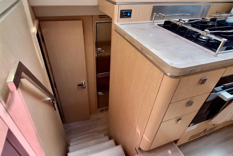 Emmanuel Yacht Photos Pics 2023 Privilege Signature 510