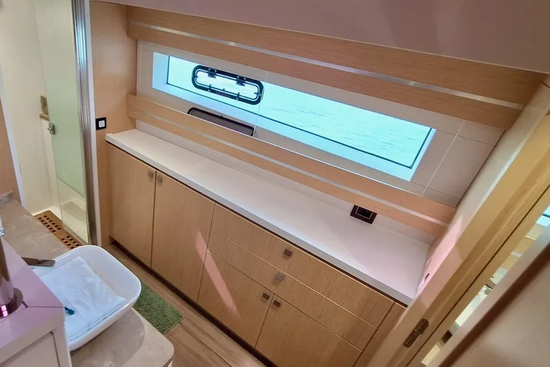 Emmanuel Yacht Photos Pics 2023 Privilege Signature 510