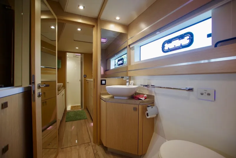 Emmanuel Yacht Photos Pics 2023 Privilege Signature 510