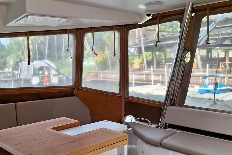 Emmanuel Yacht Photos Pics 2023 Privilege Signature 510