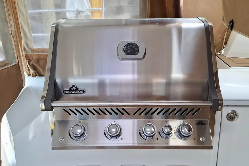 Emmanuel Yacht Photos Pics 2023 Privilege Signature 510