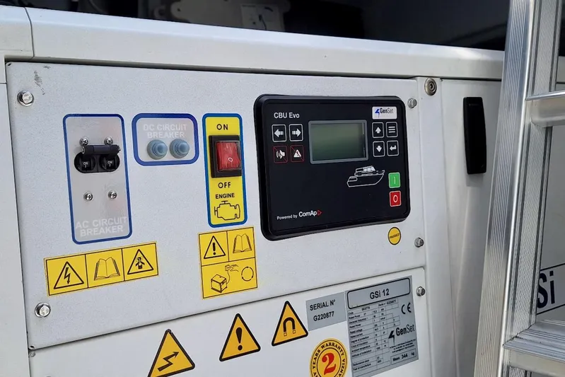 Emmanuel Yacht Photos Pics 2023 Privilege Signature 510