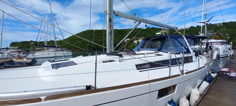 Lady Mys Yacht Photos Pics 