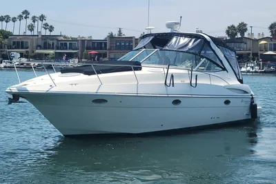 Cruisers Yachts 340 Express