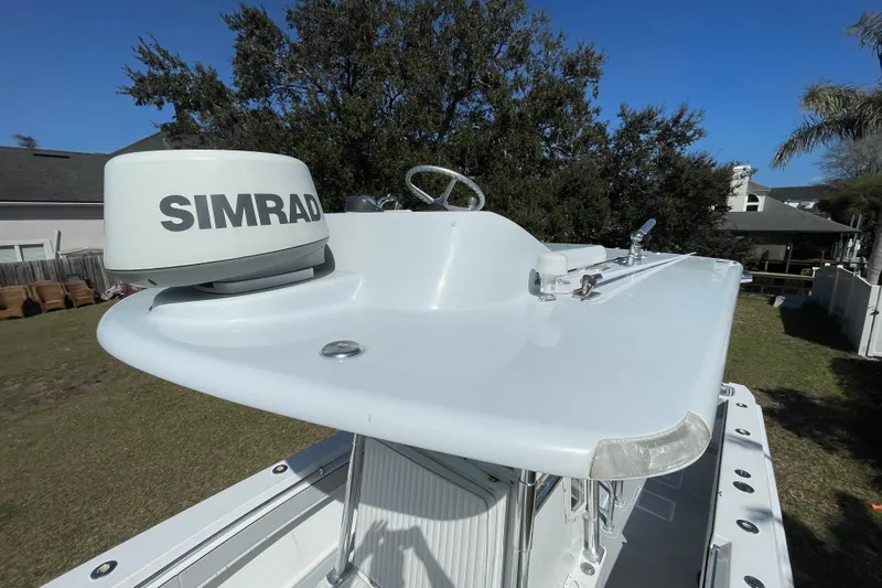 New Fuel Tanks Yacht Photos Pics 2008 Contender 27 Tournament boat with Simrad radar, viewed from above.
